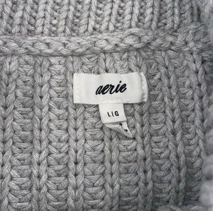 Aerie grey cropped full zip sweater thumbnail 3