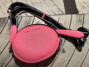Marc Jacobs CrossBody Bag thumbnail 1