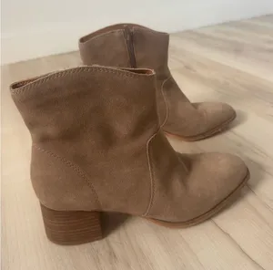 Lucky Brand Taupe Suede Ankle Western Booties thumbnail 1