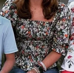Gap Blouse Floral thumbnail 2