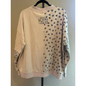 Easel Oversized Flower Patchwork Terry Knit Sweatshirt in Beige Size S thumbnail 4