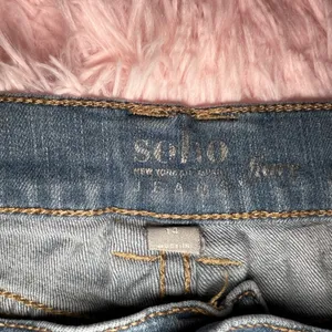 Soho Jean shorts thumbnail 4