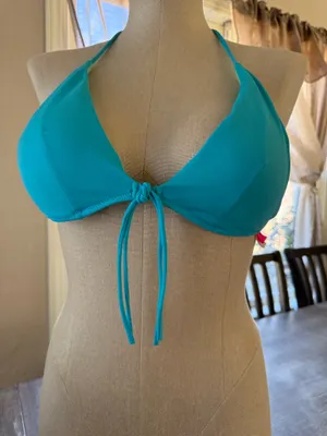 Victoria’s Secret Removable Push up Bikini Top L thumbnail 2
