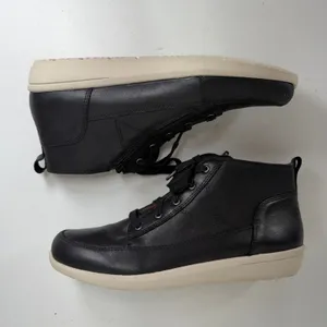 Vionic 9.5 Shawna High Top Sneaker Black Leather Weather Resistant Boot TVW5438 thumbnail 3