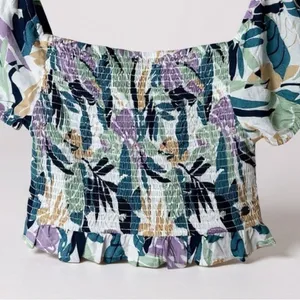 Roxy‎ Women's Smocked Puff Sleeve Crop Top Tropical Print Size Large thumbnail 3