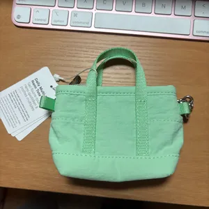Lululemon daily pocket nono tote. NWT CTRL adorable and functional! thumbnail 3