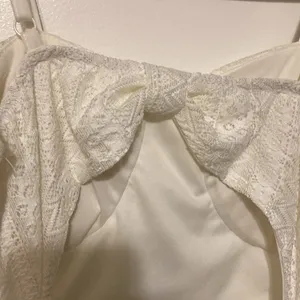 No Boundaries Size Medium (7-9) White Dress thumbnail 6