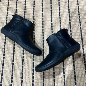 Easy Spirit Explore24 Leather Ankle Boots D18‎ thumbnail 2