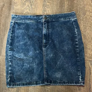 American Eagle Outfitters‎ Dark Blue Denim Mini Skirt Stretch Size 12 thumbnail 1
