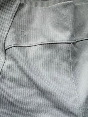 Lululemon Shorts thumbnail 4