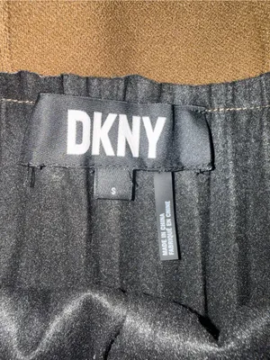 DKNY Pleated Faux Leather Miniskirt Logo Waistband Bordeaux A-Line Size S thumbnail 6