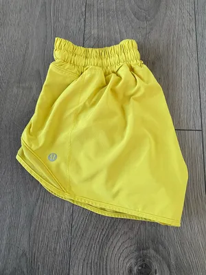 Lululemon Hotty Hot Short thumbnail 3