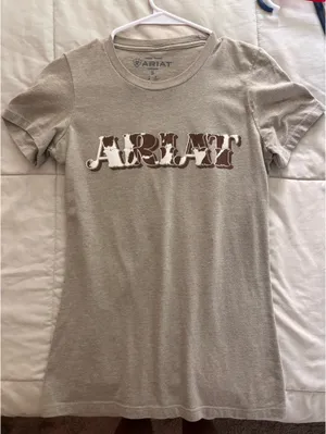 Ariat T-Shirt thumbnail 1