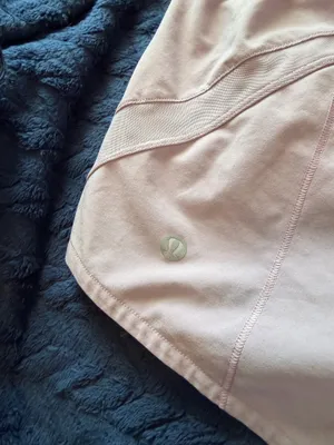 Lululemon Shorts thumbnail 3