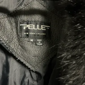 Pelle New York-Milano Goth Black Genuine Leather Trench Coat with Faux Fur Collar thumbnail 4
