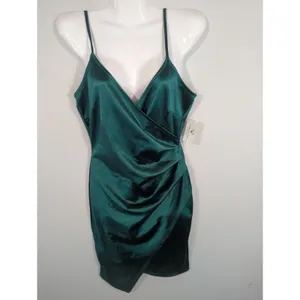Windsor Hunter Green Satin Bodycon Faux Wrap Mini Dress Medium NWT Party Holiday thumbnail 2