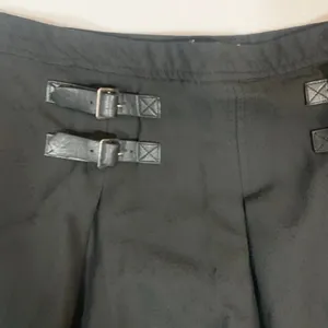 Hot Topic Black Mini Skirt Pleated Double Buckle Sz XL Ladies Gothic thumbnail 3
