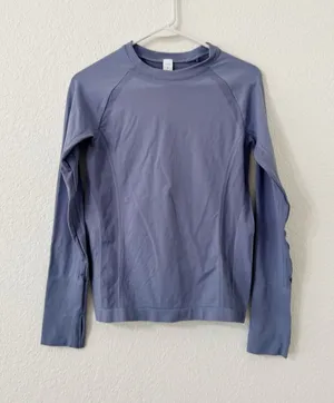 Amazon Seamless Long Sleeve Workout Top Dusty Blue Size Medium thumbnail 1