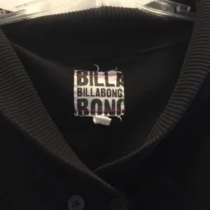 FINAL MARKDOWN Ladies billabong sweater small thumbnail 5