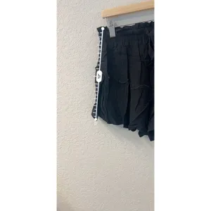 Illa Illa Shorts Women‎ Black Tiered Ruffle Boho High Rise SIZE M thumbnail 7