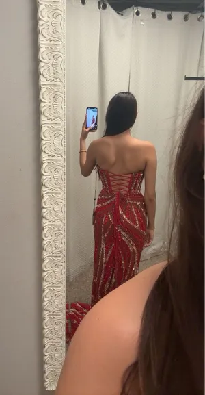 Ashley Lauren Red Prom Dress thumbnail 3