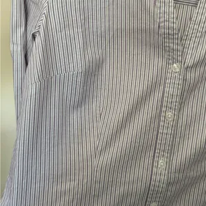 Ann Taylor LOFT Dress Shirt Long Sleeve Blouse Striped Button Up 10 Petite 10p thumbnail 5
