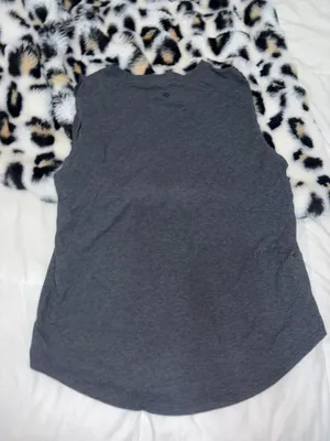 Lululemon Muscle Tank thumbnail 4