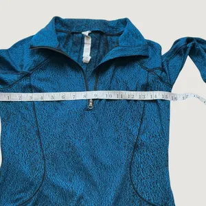 Lululemon Blue Black Static Print Half Zip Pullover Long Sleeve Top Size 4 thumbnail 4