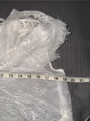 Anthropologie White Sheer Lace Tie-Front Bolero thumbnail 8