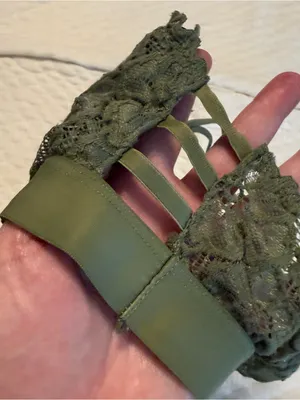 No Boundaries Lace Bralette Size XL Olive Green Ladder Cutout Racerback thumbnail 3