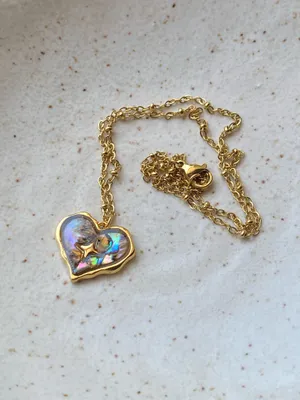Handmade gold tone stainless steel heart sparkle shell necklace🐚⭐️🌀 thumbnail 6