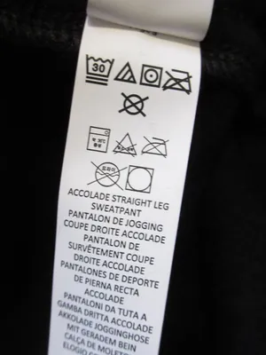 NWT Alo Yoga Unisex U5012RG Accolade Straight Leg Sweatpant in Black XS thumbnail 6