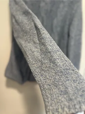 LL Bean blue chunky cable knit Sz:M mock neck wool/angora blend winter sweater. thumbnail 4