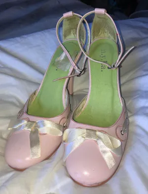 N.Y.L.A. Vintage Strappy Heels thumbnail 4