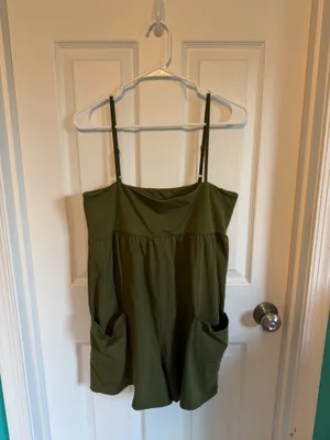 Romper Green Size L thumbnail 2