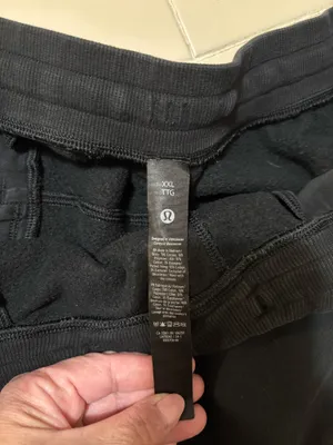 Men’s Lululemon Shorts thumbnail 2