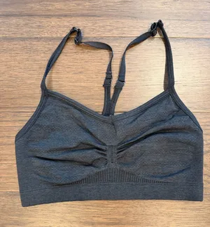 Lululemon Women’s Dark Gray Bra Size 4 - C33-067 thumbnail 1