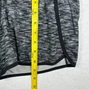 Lululemon Speed Up Shorts Women’s Size 4 Black Gray Space Dye Running Athletic thumbnail 8