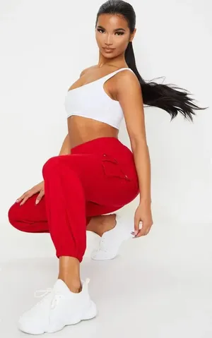 PrettyLittleThing Women's‎ Red Cargo Jogger Pants Size 6 Casual Elastic Waist thumbnail 1