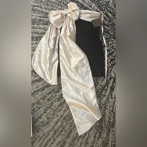House of CB Jana Giant Bow Strapless Mini Cocktail Dress size S thumbnail 11