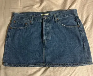 Levi's Classic Denim Icon Skirt Size 33 thumbnail 1