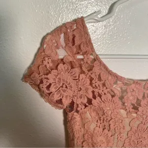 American Eagle Womens Sz 2 Lace Dress Fit & Flare Light Pink Scoop Neck Low Back thumbnail 5