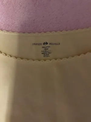 Brandy Melville Top thumbnail 3