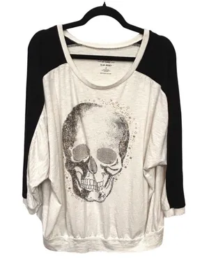 Torrid Super Soft Slub Jersey Skull Graphic Raglan Tee Edgy Halloween Size 2(2X) thumbnail 1