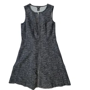 Ann Taylor Zigzag Textured Knit Front Zip Dress Womens 6 Fit & Flare Black White thumbnail 9