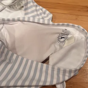 Hollister Blue and White Striped Women’s Bikini Set thumbnail 4