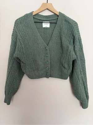 Abercrombie & Fitch Sage Green Cropped Cardigan XS thumbnail 1