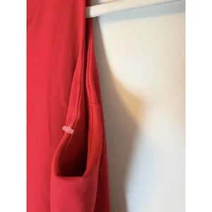 Spanx Booty Boost V-neck Dress Red Sz XL NEW $138 thumbnail 4