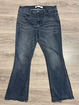 Signature by Levi Strauss Womens Totally‎ Shaping Bootcut Jeans Blue 14M 32x32 thumbnail 1