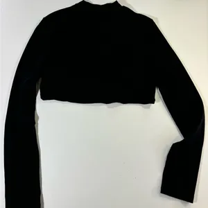 Black Long Sleeve Crop Top thumbnail 2